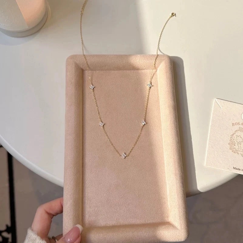 Flower crystal necklace