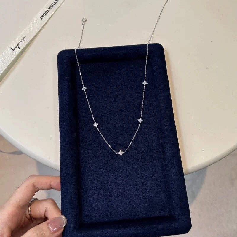 Flower crystal necklace