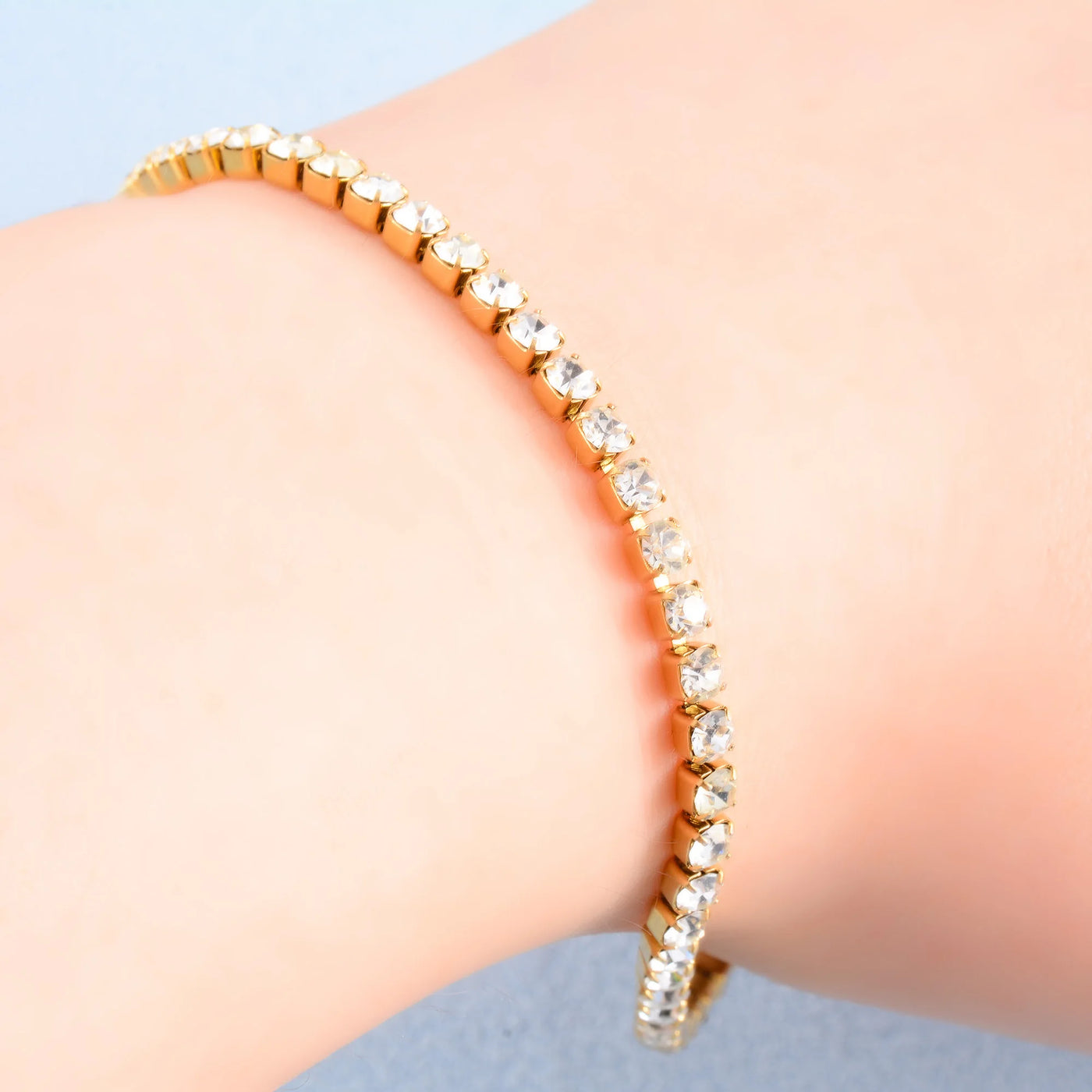 Tennis bracelet