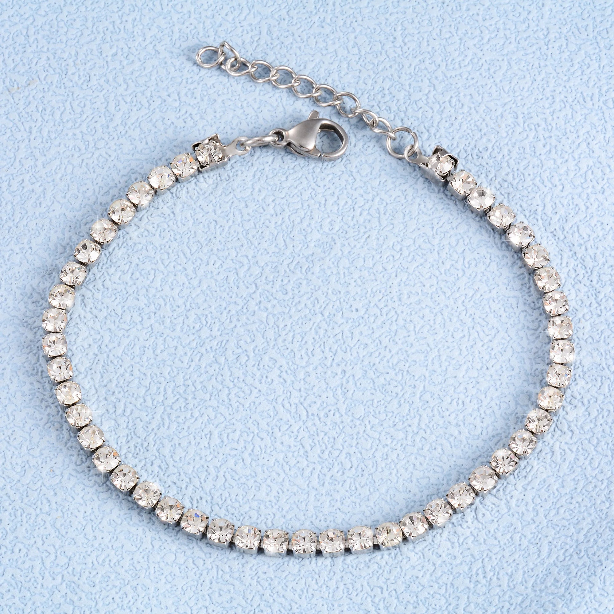Tennis bracelet